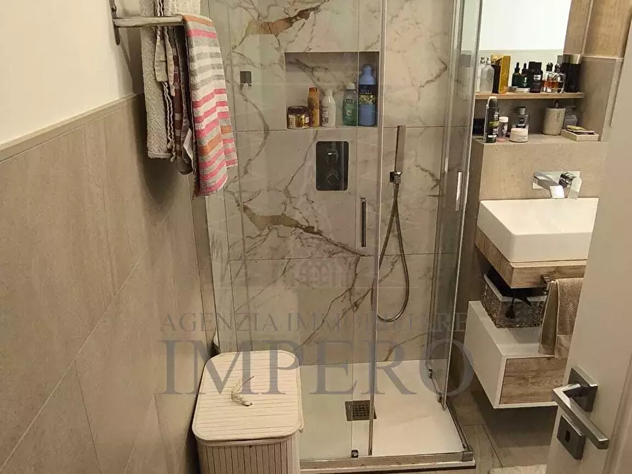 Immagine 19 di Pentalocale in vendita  in Via Tenda 4 a Ventimiglia