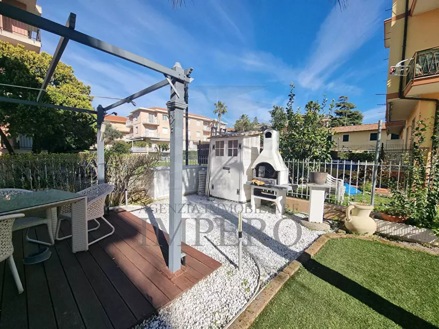 Immagine 4 di Pentalocale in vendita  in Via Gerolamo Rossi 15 a Bordighera