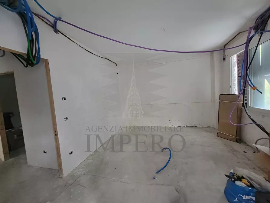 Immagine 10 di Porzione di casa in vendita  in strada valloni a Ventimiglia