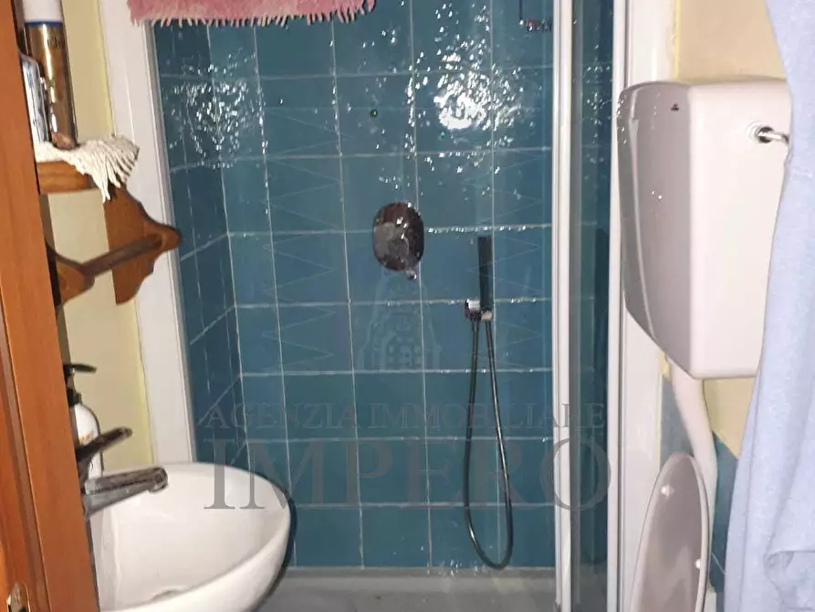 Immagine 36 di Quadrilocale in vendita  in via gioberti 26 a Badalucco