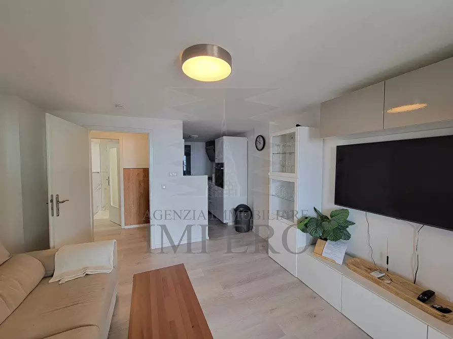 Immagine 23 di Bilocale in vendita  in Corso Guglielmo Marconi 169 a San Remo