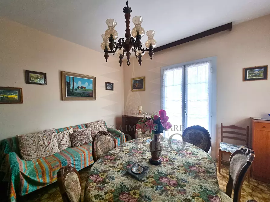 Immagine 8 di Quadrilocale in vendita  in Via Gallardi 133 a Ventimiglia