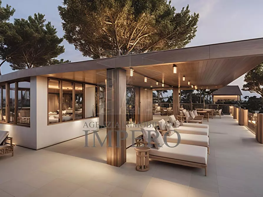 Immagine 17 di Albergo/B&B/Residence in vendita  in via regina margherita 97 a San Remo