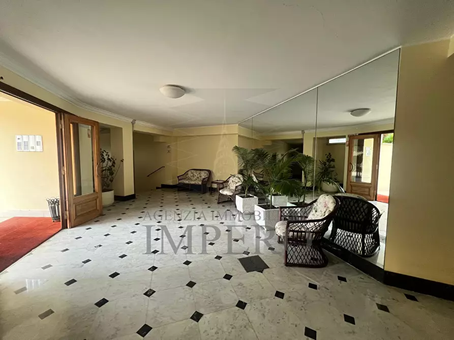 Immagine 8 di Bilocale in vendita  in Corso Italia 100 a Bordighera