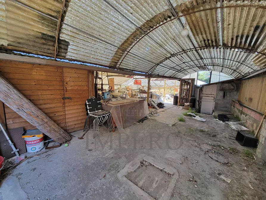 Immagine 26 di Magazzino in vendita  in Strada Statale 1 35 a Camporosso