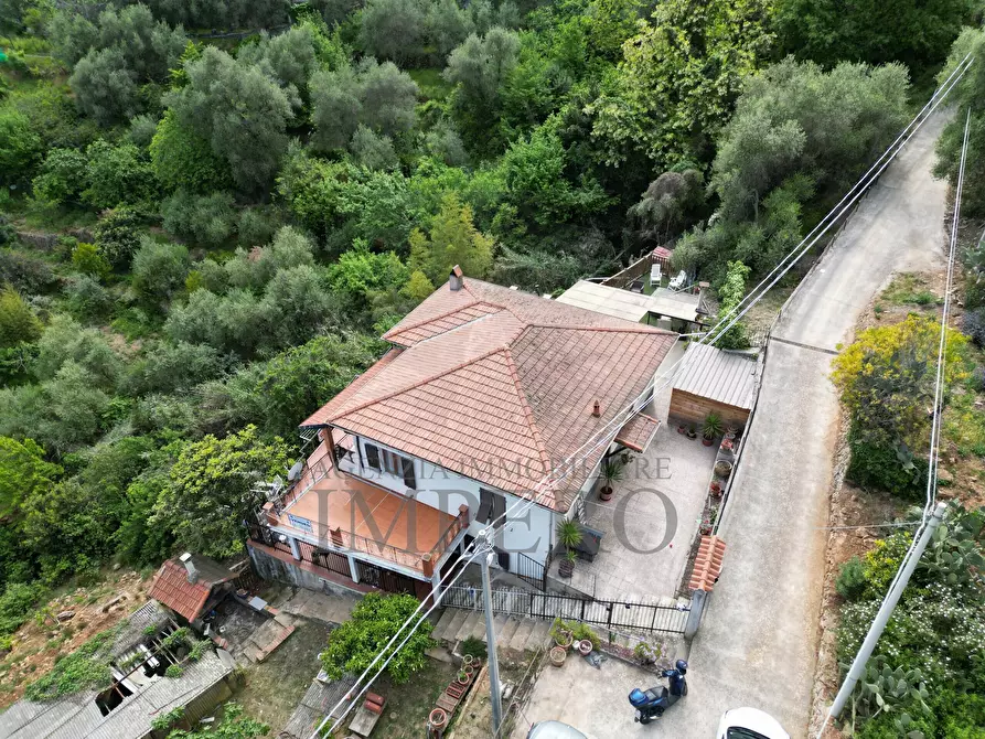 Immagine 46 di Casa bifamiliare in vendita  in Via Ciappin 2 a Ventimiglia