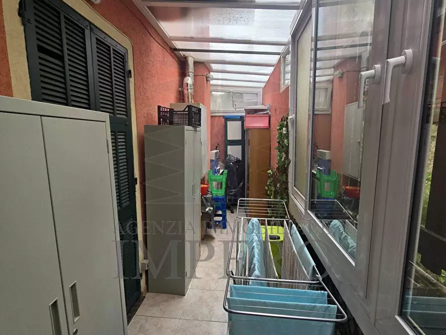 Immagine 10 di Pentalocale in vendita  in Via Trossarelli 5 a Ventimiglia