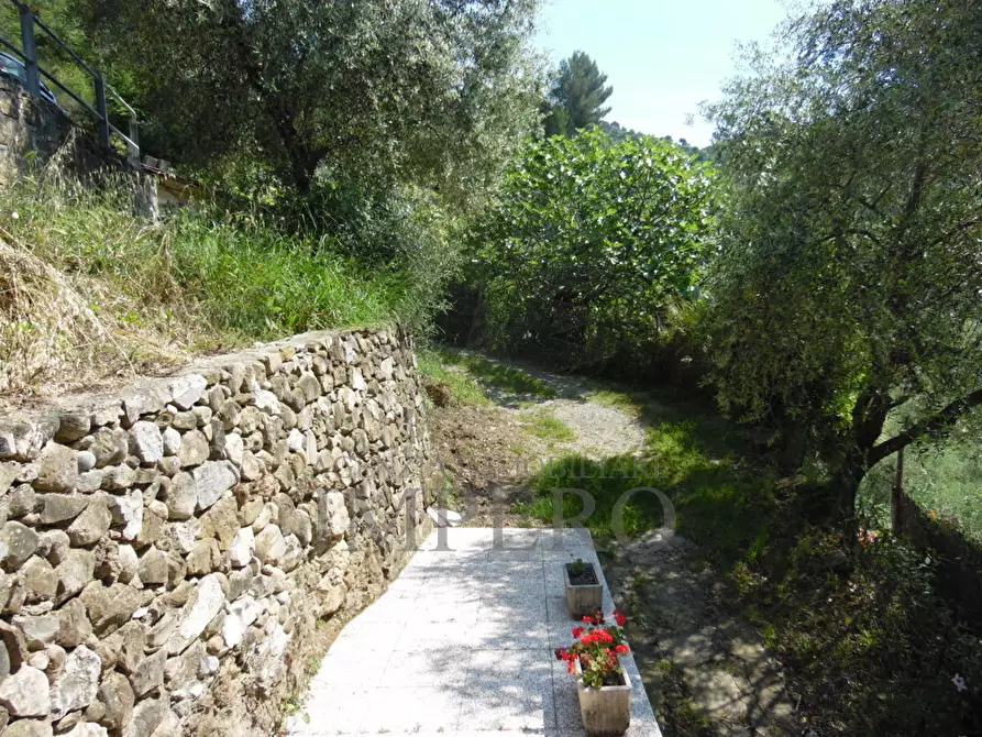 Immagine 15 di Porzione di casa in vendita  in Frazione Brunetti 17 a Camporosso