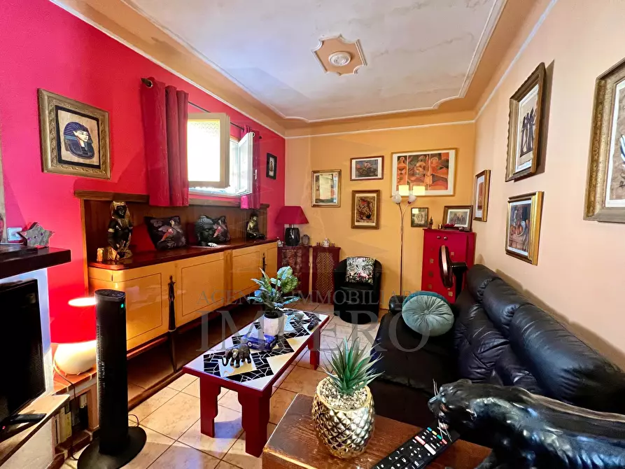 Immagine 46 di Villa in vendita  in Via delle Ginestre 8 a Ventimiglia