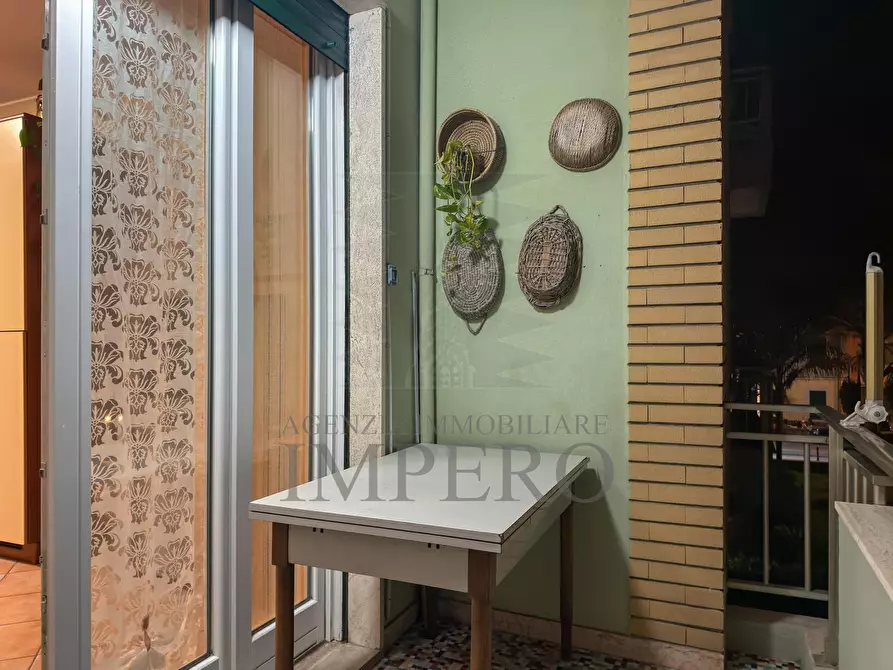 Immagine 9 di Trilocale in vendita  in Via degli Amici 5 a Bordighera