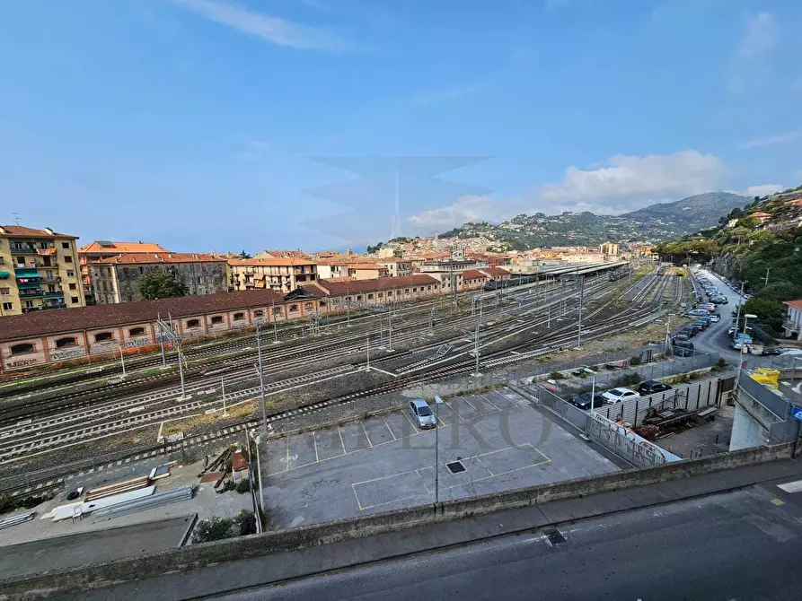 Immagine 10 di Quadrilocale in vendita  in Via San Secondo 50 a Ventimiglia