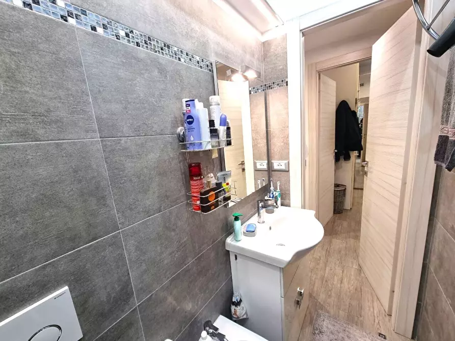 Immagine 20 di Porzione di casa in vendita  in Passeggiata Cavallotti 10 a Ventimiglia