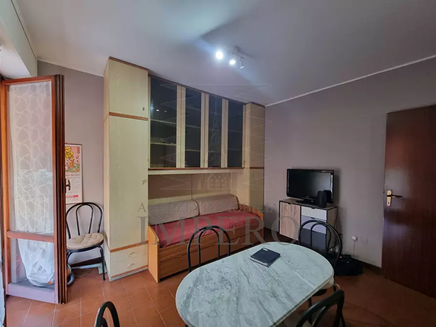 Immagine 5 di Bilocale in vendita  in Via G. Matteotti 1 a Ventimiglia