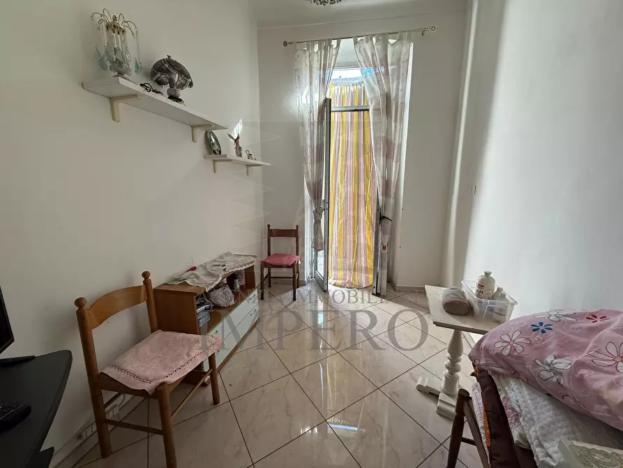 Immagine 11 di Pentalocale in vendita  in Corso Genova 1/A a Ventimiglia