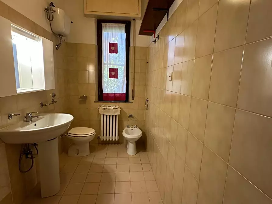 Immagine 18 di Pentalocale in affitto  a Pescara