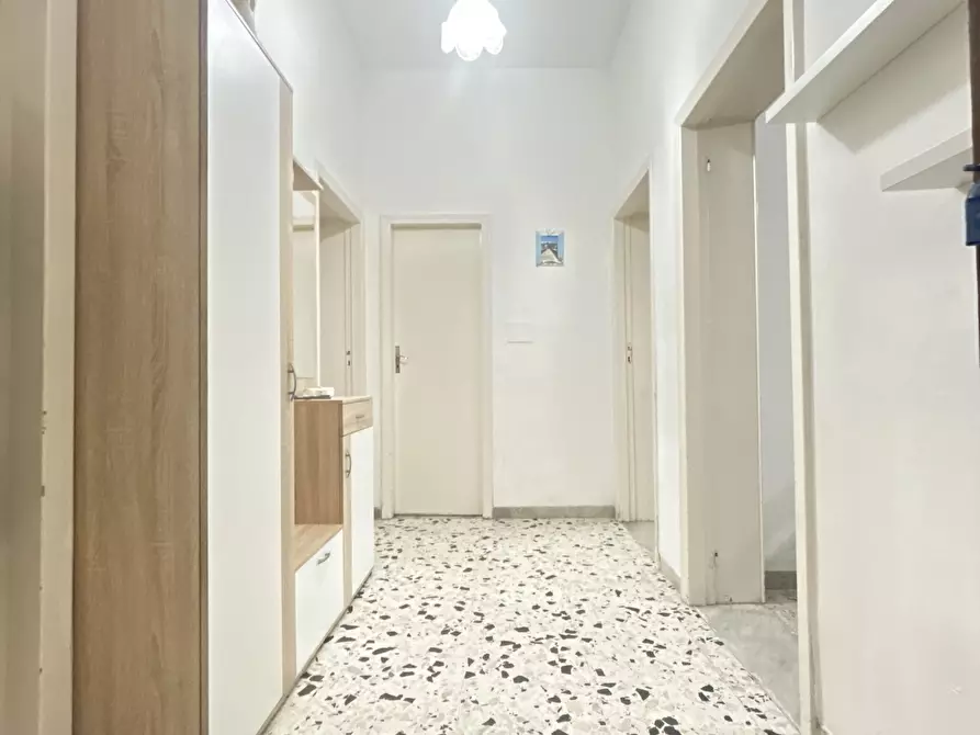 Immagine 3 di Quadrilocale in vendita  in Viale Maiella 23/A a Francavilla Al Mare