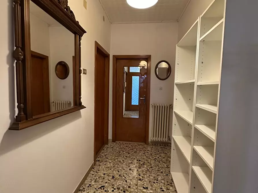 Immagine 6 di Pentalocale in affitto  a Pescara