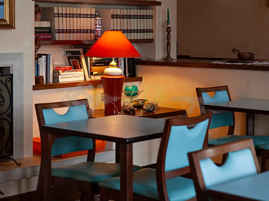 Immagine 8 di Albergo/B&B/Residence in vendita  a Brissogne