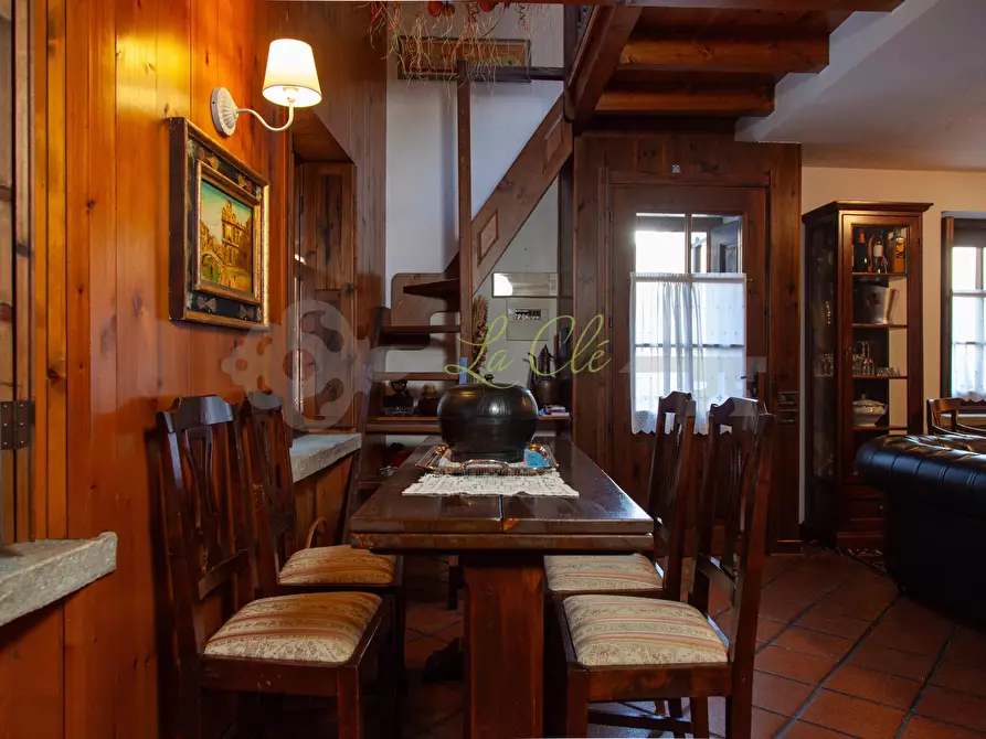 Immagine 4 di Quadrilocale in vendita  in Frazione Biolley 69 a Morgex