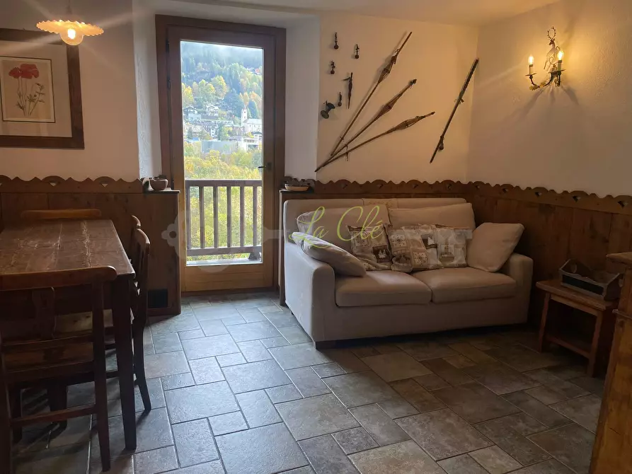 Immagine 3 di Trilocale in affitto  in Via San Giocondo a Courmayeur