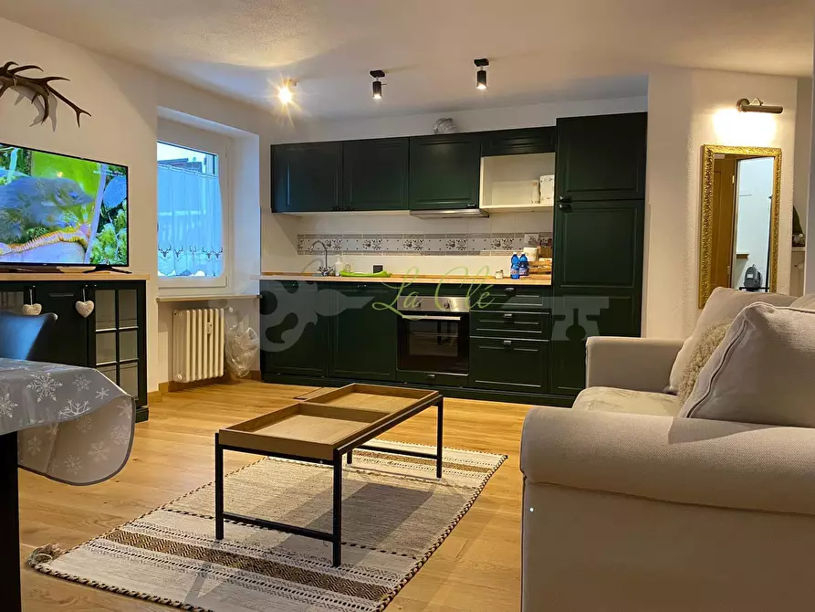 Immagine 3 di Trilocale in affitto  a Courmayeur