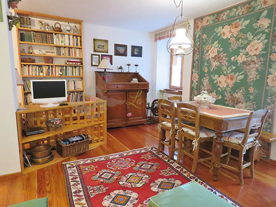 Immagine 5 di Quadrilocale in affitto  in Via Hermitage 2 a Courmayeur