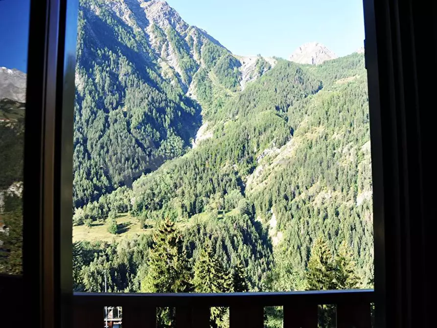 Immagine 27 di Quadrilocale in affitto  in Route de Verrand 10 a Pre'-Saint-Didier