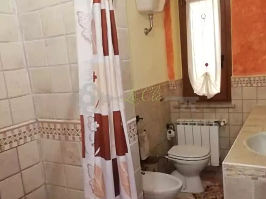 Immagine 5 di Villetta a schiera in vendita  a Carbonia