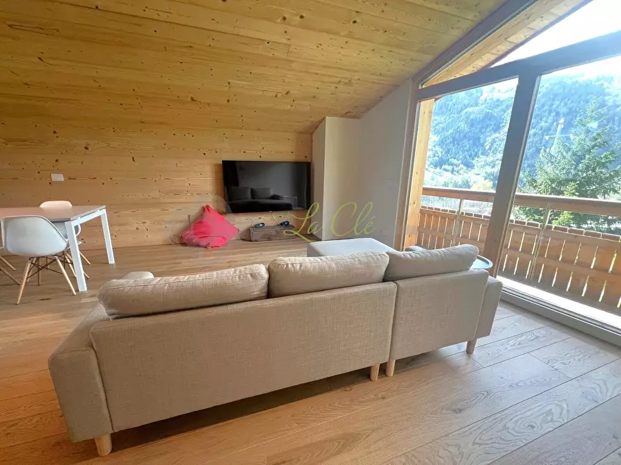 Immagine 2 di Trilocale in affitto  a Pre'-Saint-Didier