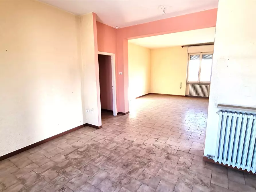 Immagine 5 di Trilocale in vendita  in Via Giuseppe Zanardelli 5B a Parma