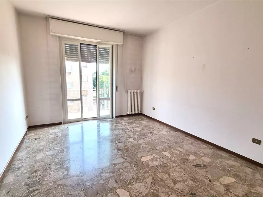 Immagine 1 di Trilocale in affitto  in Strada Langhirano 462 a Parma