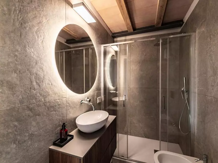 Immagine 13 di Bilocale in affitto  in Borgo Naviglio 1 a Parma