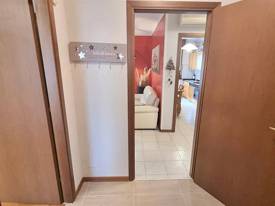 Immagine 15 di Trilocale in vendita  in via langhirano 440 a Parma