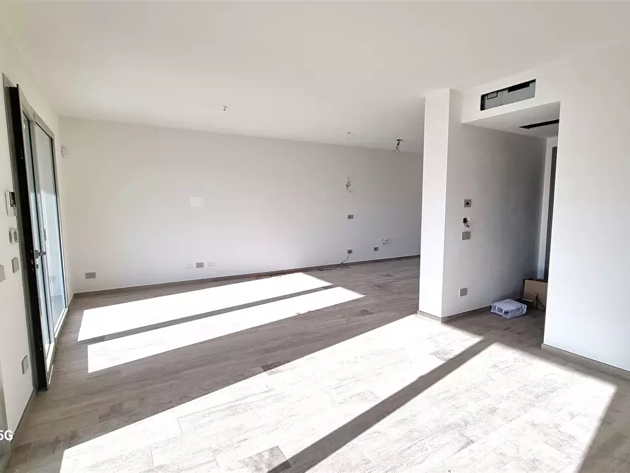 Immagine 1 di Casa trifamiliare in vendita  in Strada Pilastrello 14 a Parma