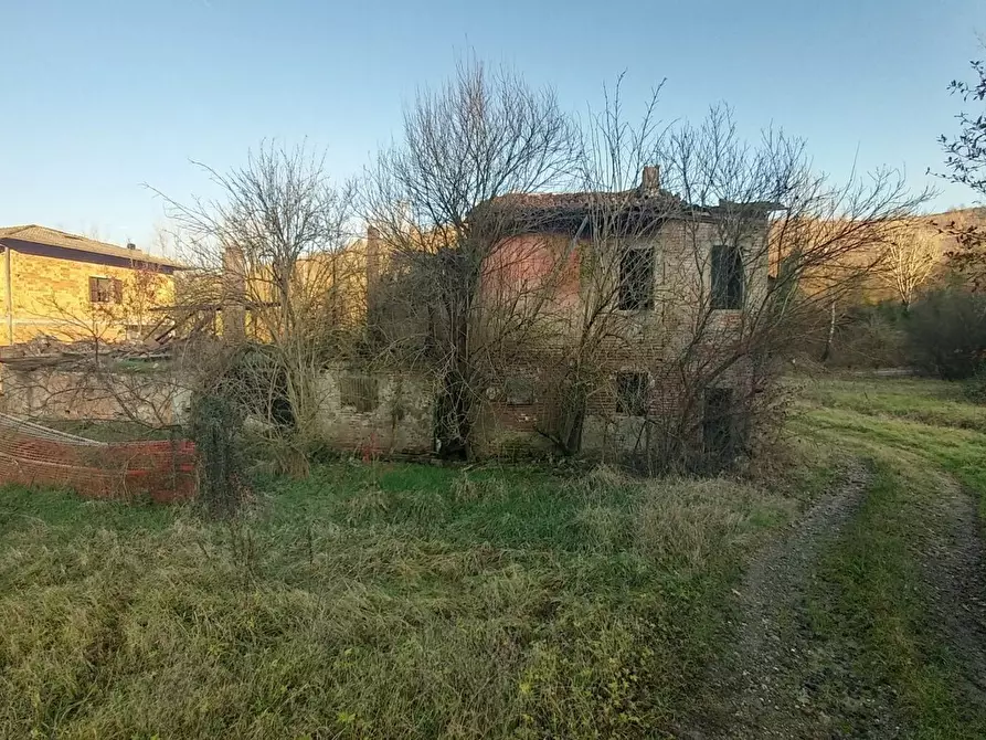 Immagine 9 di Rustico / casale in vendita  in Via Claudia 4035 a Savignano Sul Panaro