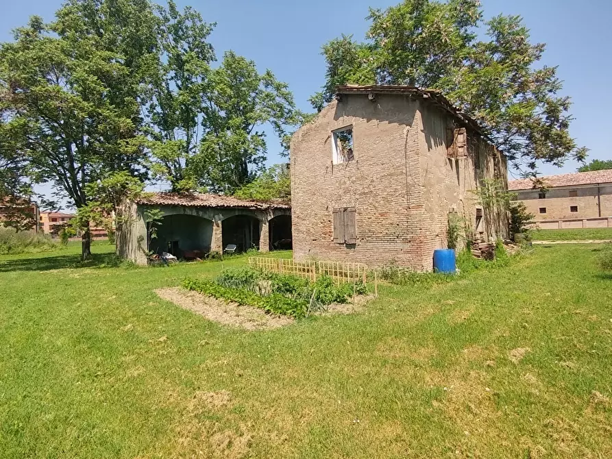 Immagine 10 di Villa in vendita  a Bomporto