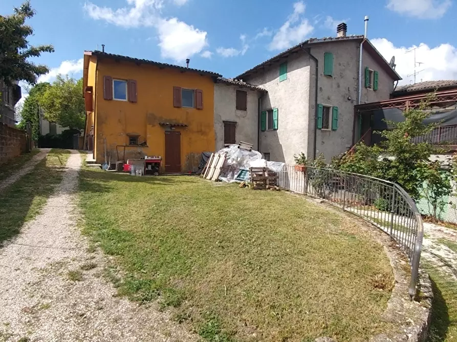Immagine 1 di Porzione di casa in vendita  in Via della Piscina 6 a Zocca