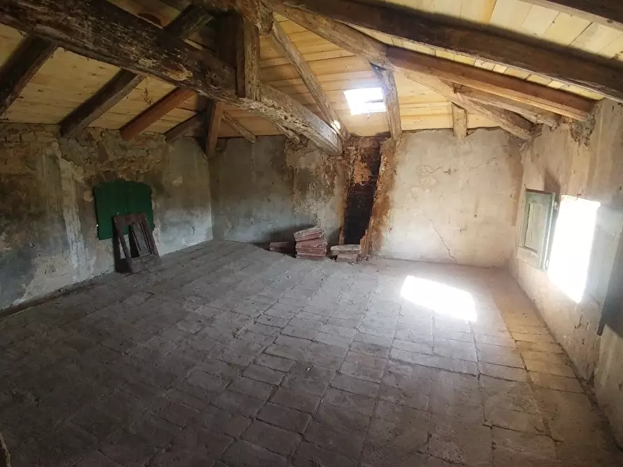 Immagine 16 di Rustico / casale in vendita  in Via Castello 45 a Monte San Pietro