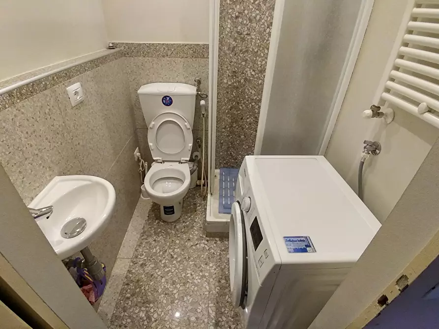 Immagine 5 di Monolocale in affitto  in Via del Voltone 12 a Modena