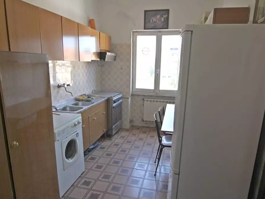 Immagine 6 di Trilocale in vendita  in Zona Fiori 102 a Terni