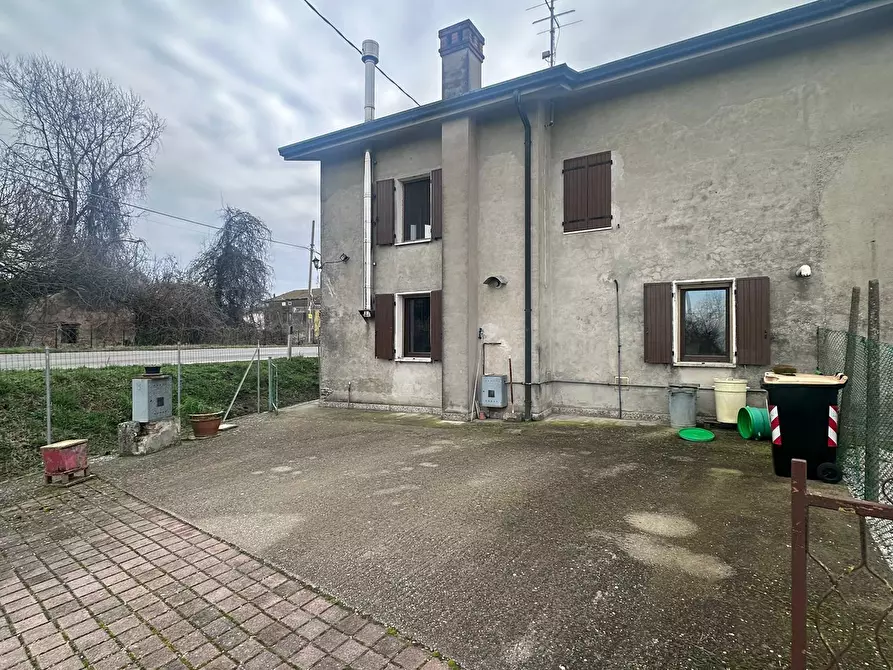 Immagine 11 di Casa bifamiliare in vendita  a Canaro
