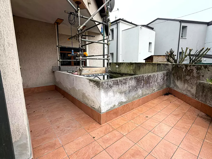 Immagine 9 di Bilocale in vendita  a Rovigo