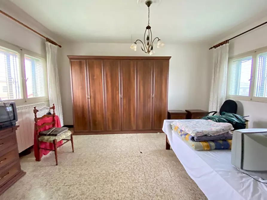 Immagine 9 di Casa bifamiliare in vendita  in via gorghetti a Boara Pisani