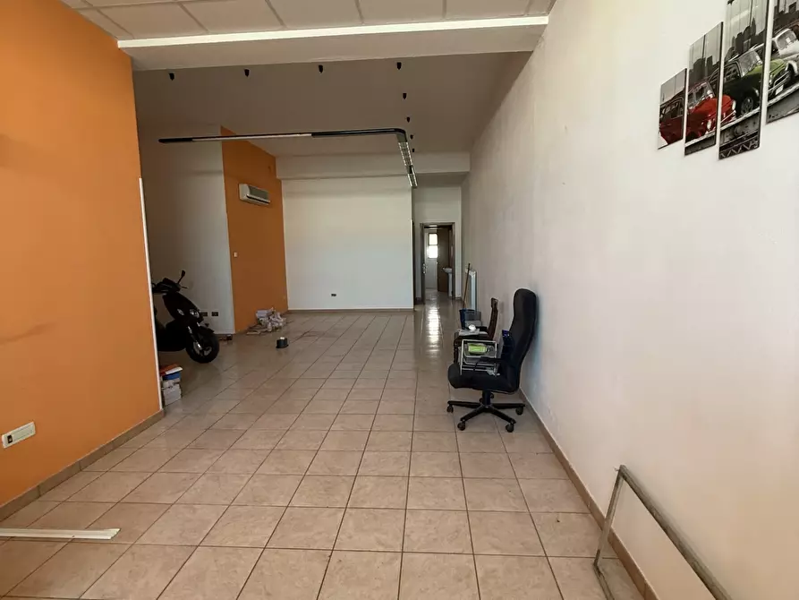 Immagine 7 di Ufficio in vendita  in Via Luigi Einaudi 18 a Rovigo