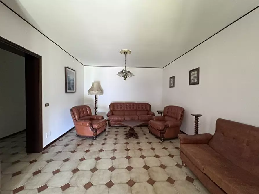 Immagine 1 di Trilocale in affitto  a Villadose