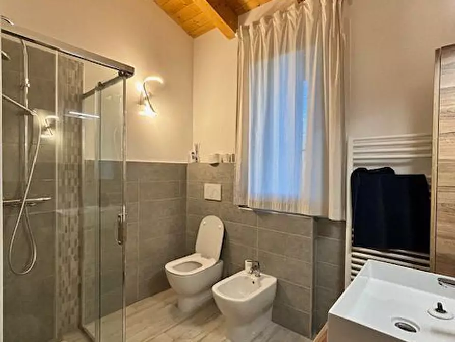 Immagine 11 di Casa bifamiliare in vendita  a Rovigo