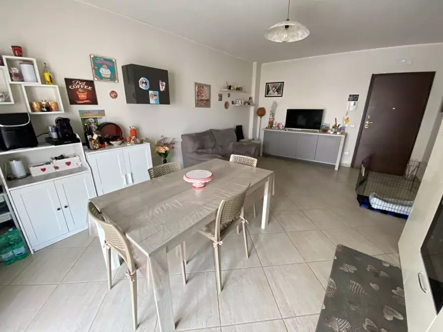 Immagine 2 di Trilocale in vendita  in Via A. Manzoni 13a a Casamassima