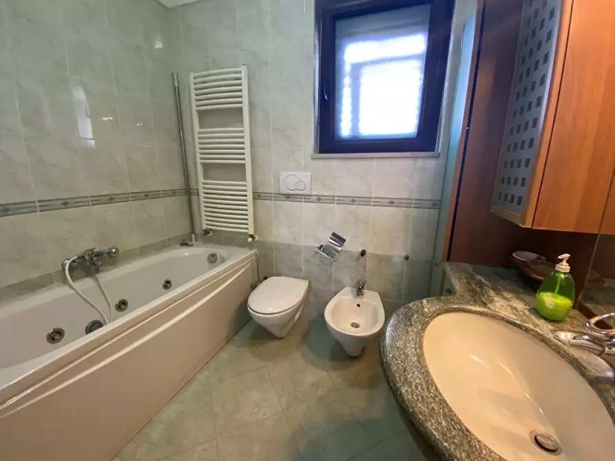 Immagine 19 di Villa in vendita  in Via Frisini 20 a Casamassima