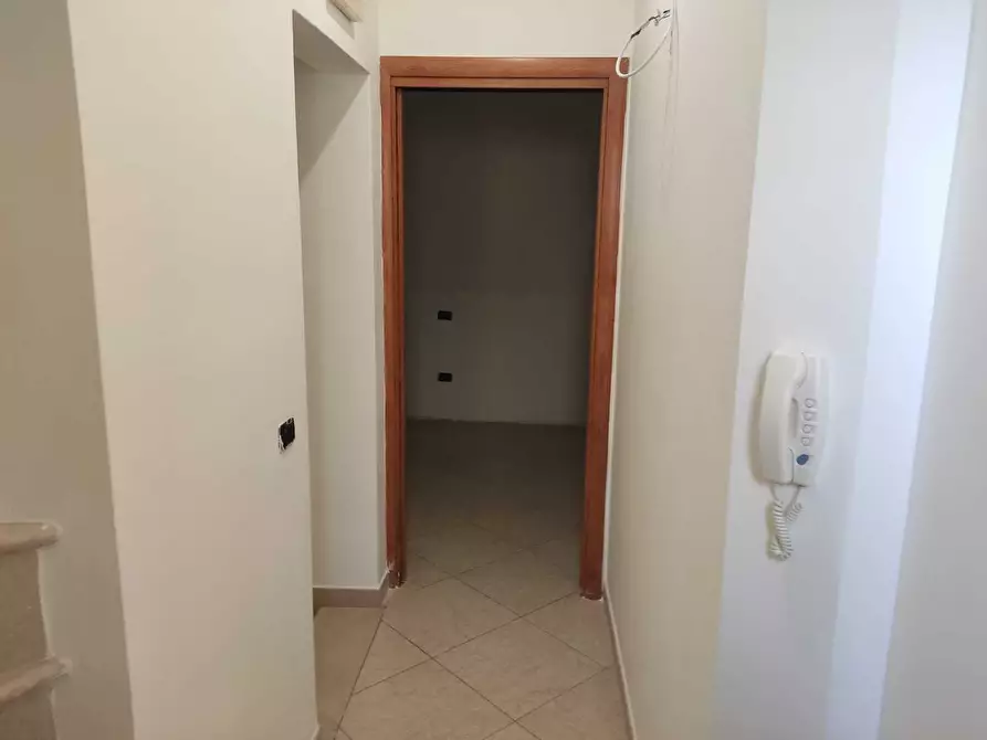 Immagine 10 di Appartamento in vendita  in Via Cesare Beccaria 93 a Mola Di Bari