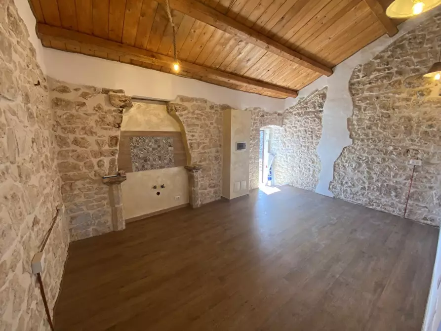 Immagine 1 di Appartamento in vendita  in via Sacramento a Casamassima